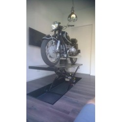 Een heftafel voor een motor online kopen. Webshop Powerplustools.nl