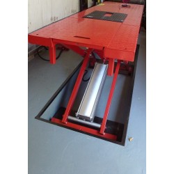 Een heftafel voor een motor online kopen. Webshop Powerplustools.nl
