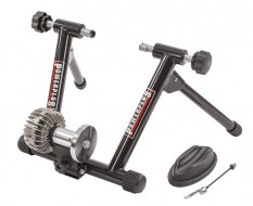 Professionele vloeistof fietstrainer - fluid fiets trainer - Ergotrainer fiets - indoor fietstrainer - binnen.