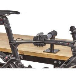 Fiets montagestandaard voor werkbank kopen Powerplustools.nl Fiets montagestandaard voor werkbank kopen Powerplustools.nl