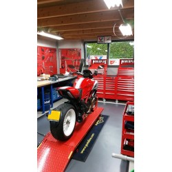 Een heftafel voor een motor online kopen. Webshop Powerplustools.nl